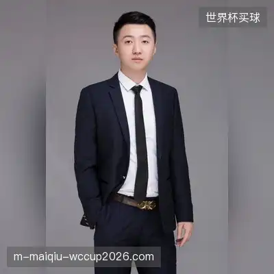 尹鸿